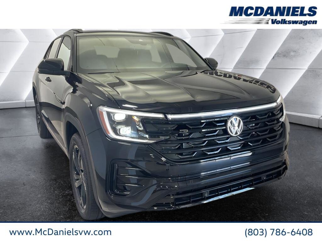 New 2026 Volkswagen Atlas Cross Sport 2.0T SEL R-Line Black SUV