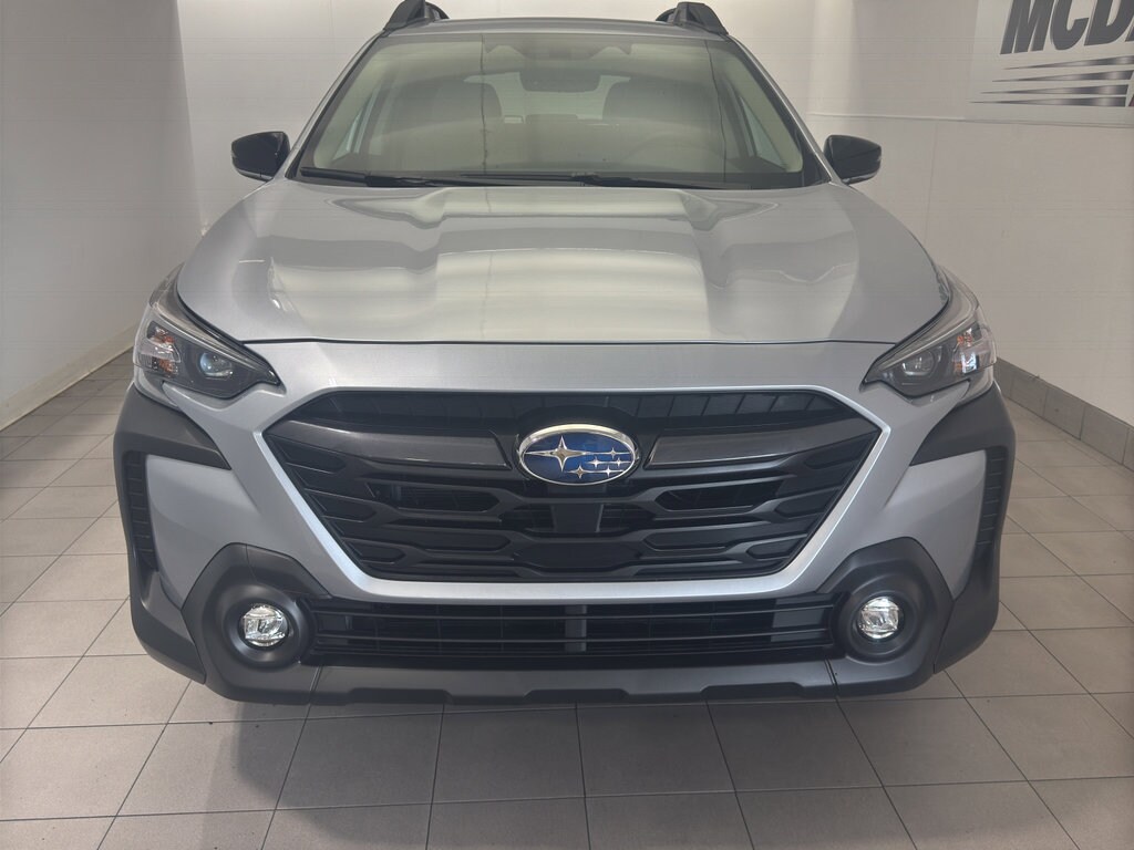 2025 Subaru Outback Premium photo 3