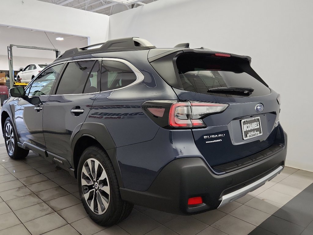 2025 Subaru Outback Touring XT photo 4
