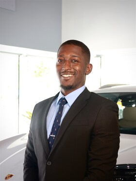 Staff member Damon Smalls from ID_0028c5dbf360