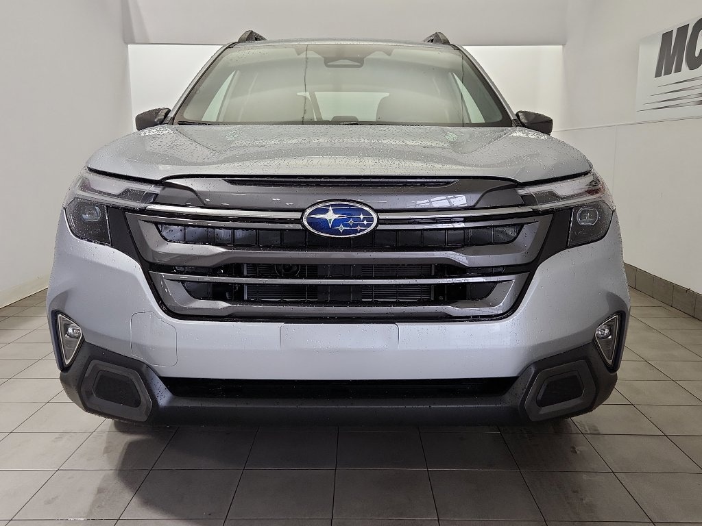 New 2025 Subaru Forester Hybrid Limited SUV