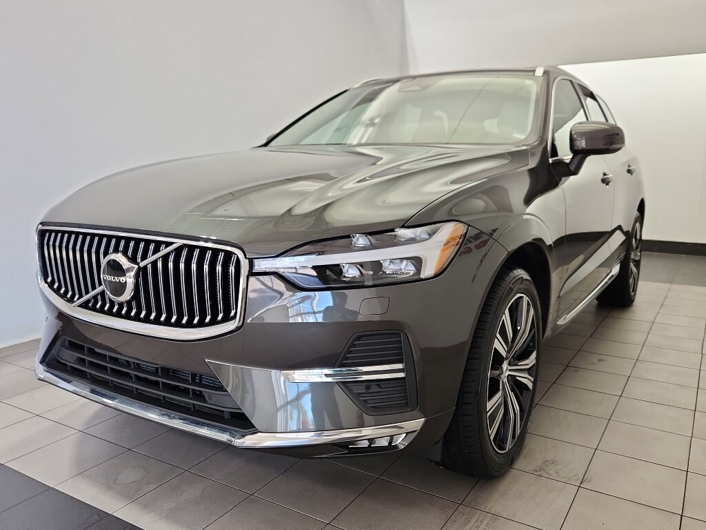 Used 2022 Volvo XC60 B5 FWD Inscription SUV