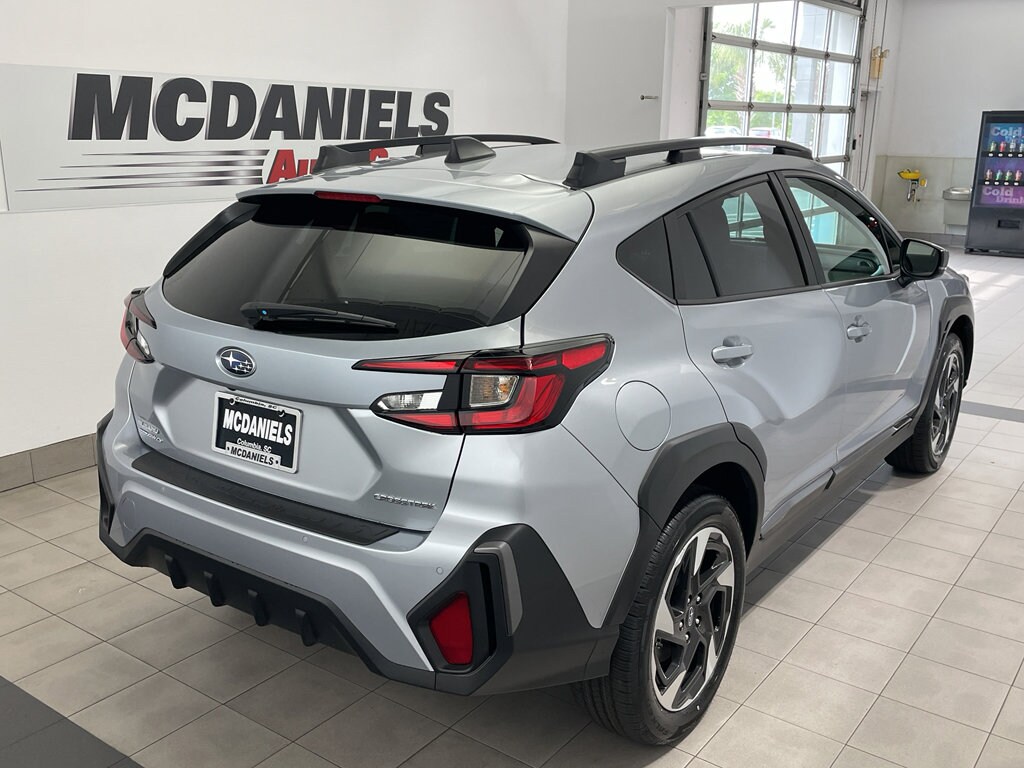 2025 Subaru Crosstrek Limited photo 4