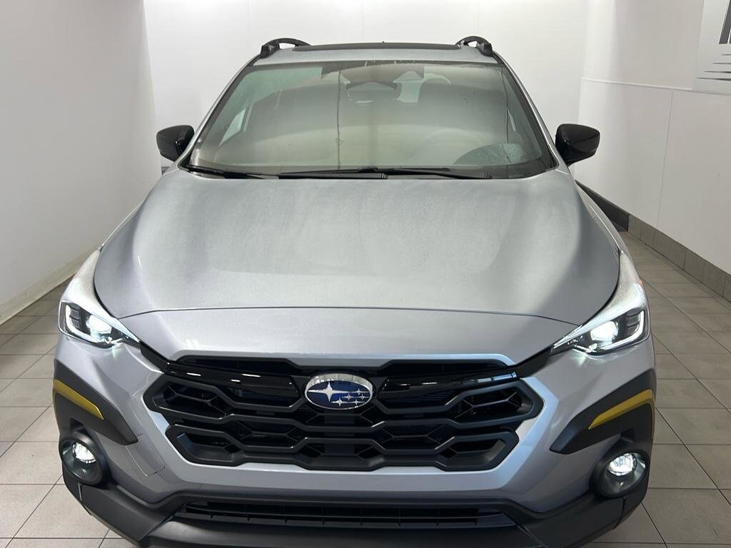 2025 Subaru Crosstrek Sport photo 2