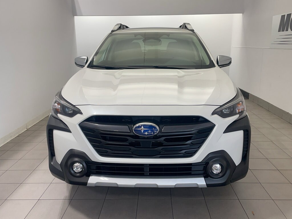 2025 Subaru Outback Touring XT photo 2