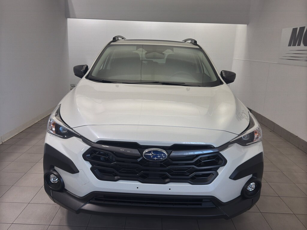 2025 Subaru Crosstrek Premium photo 3