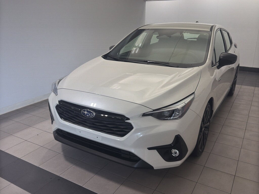 2025 Subaru Impreza RS photo 2