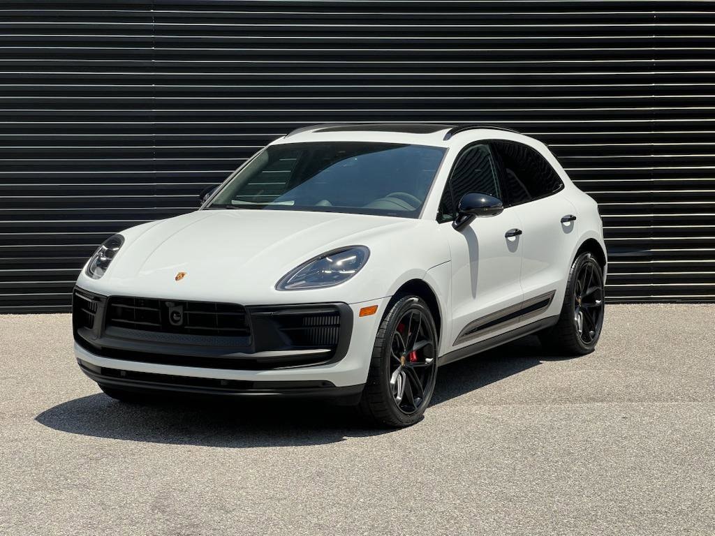2025 Porsche Macan GTS