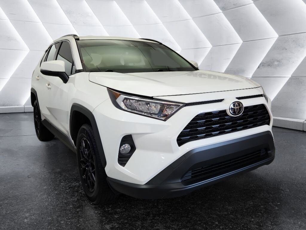 Used 2020 Toyota RAV4 XLE SUV