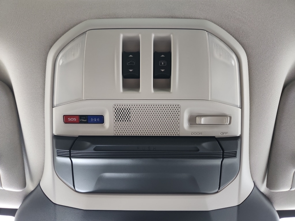 2026 Subaru Ascent Touring - Photo 29
