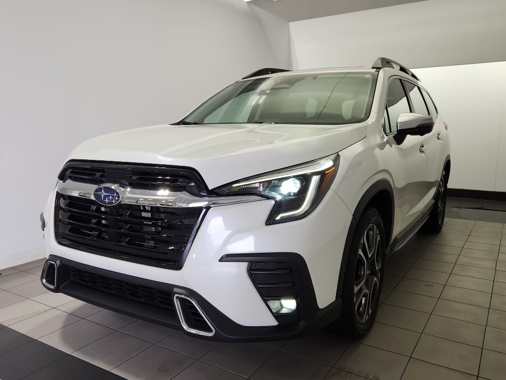 Used 2023 Subaru Ascent Touring 7-Passenger SUV