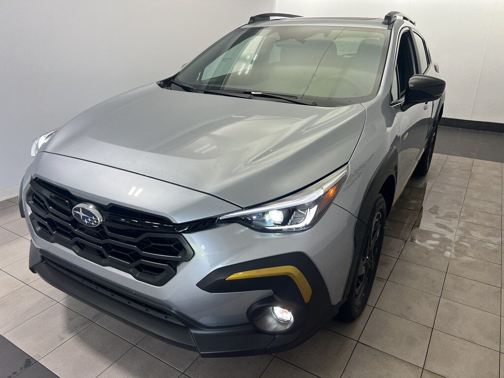 2025 Subaru Crosstrek Sport photo 3