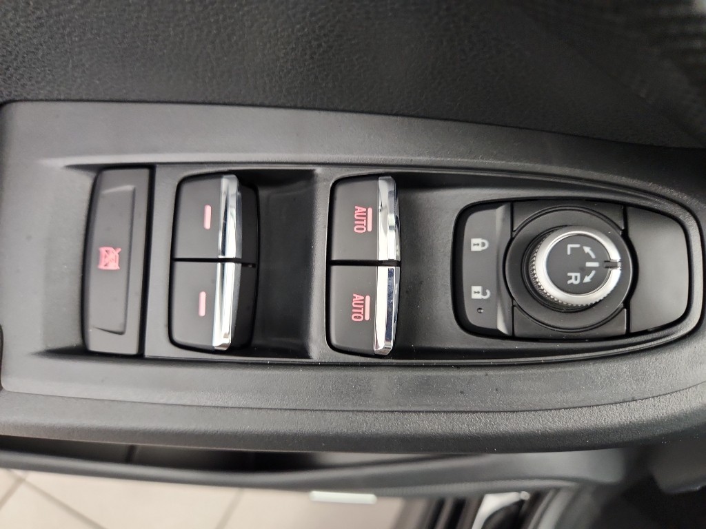 2026 Subaru Crosstrek Limited - Photo 9