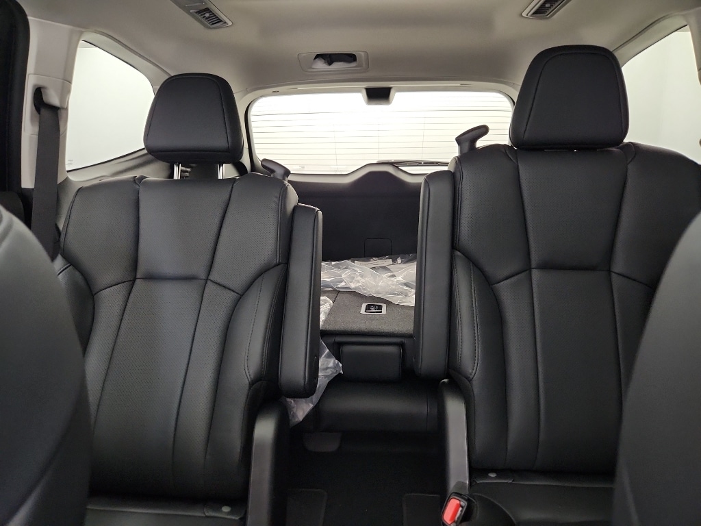2026 Subaru Ascent Touring - Photo 31