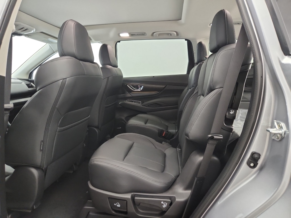 2026 Subaru Ascent Touring - Photo 32