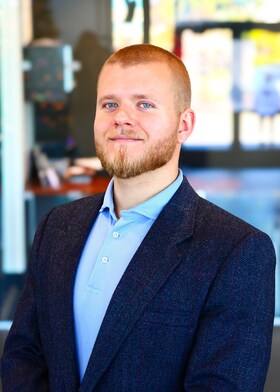 Staff member Michael Steck from ID_3b518888f076