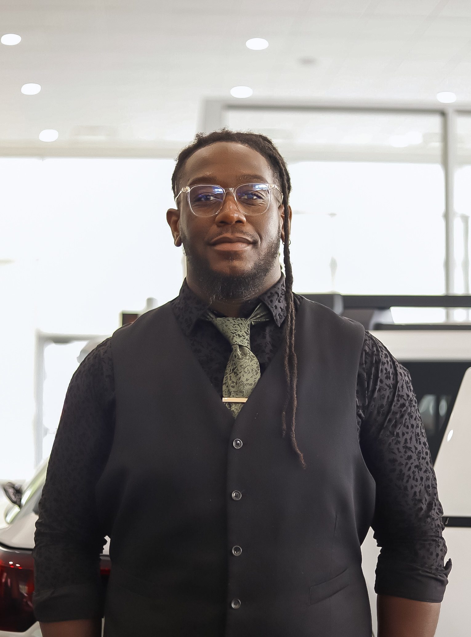 Staff member Chris Rouland from ID_3b518888f076