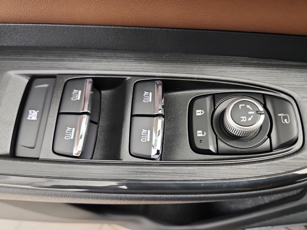 2026 Subaru Outback Touring XT - Photo 10