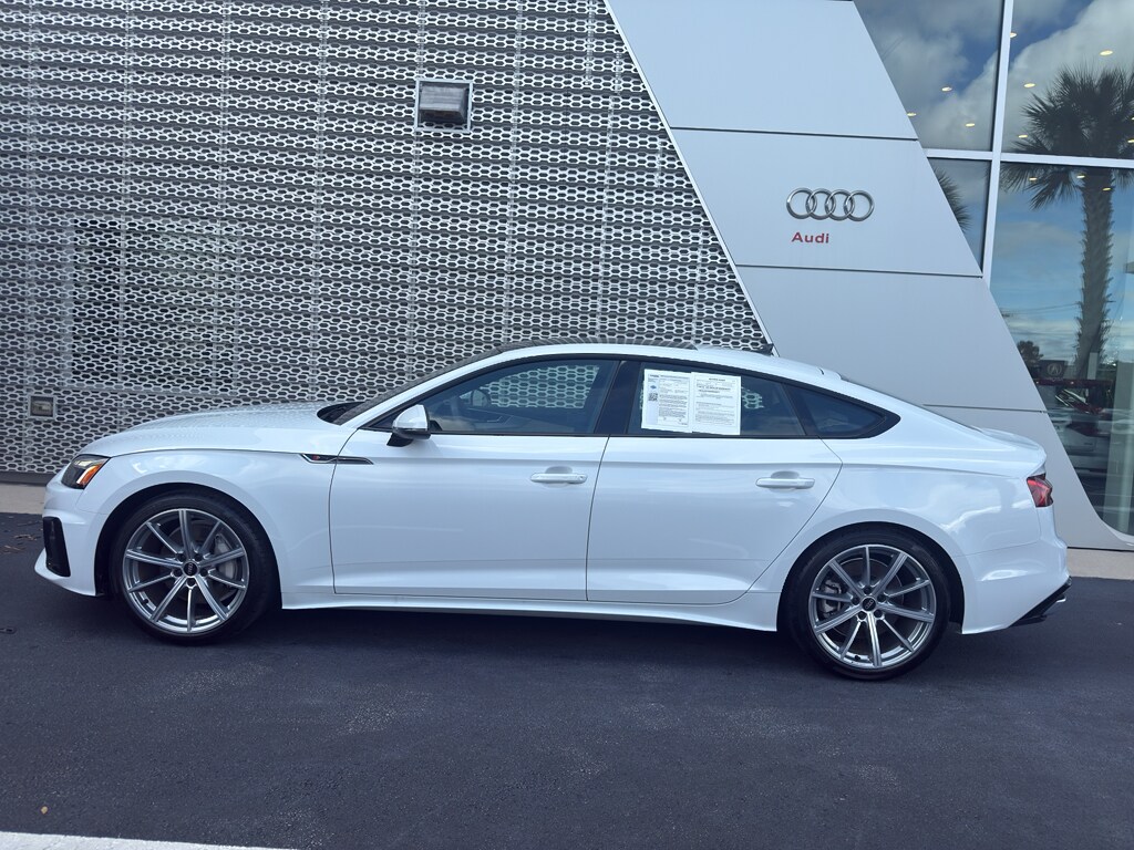2025 Audi A5 45 S line Premium photo 3