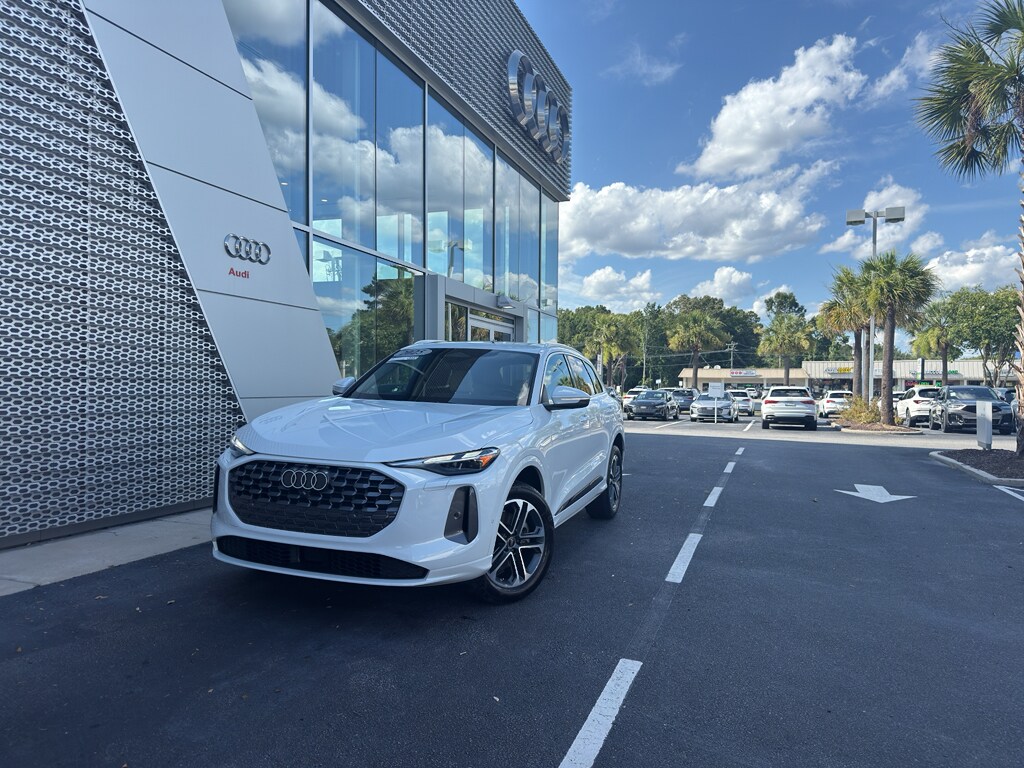 Certified 2025 Audi Q5 2.0T Premium SUV