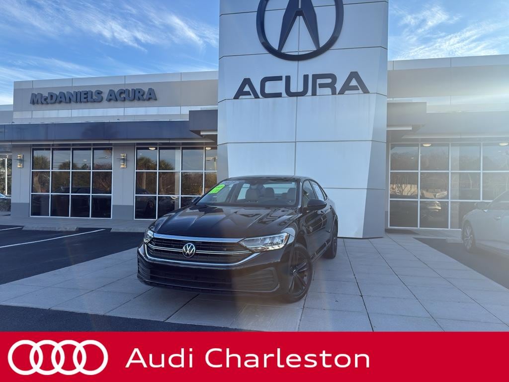 Used 2023 Volkswagen Jetta 1.5T SE Sedan