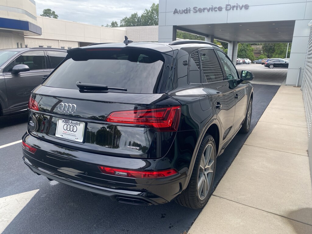 2025 Audi Q5 45 S line Premium photo 3