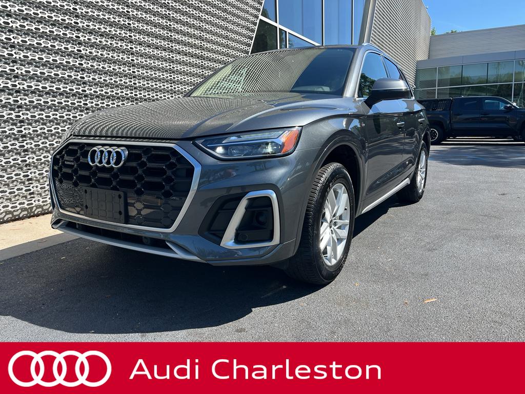 2023 Audi Q5 45 Premium's photo