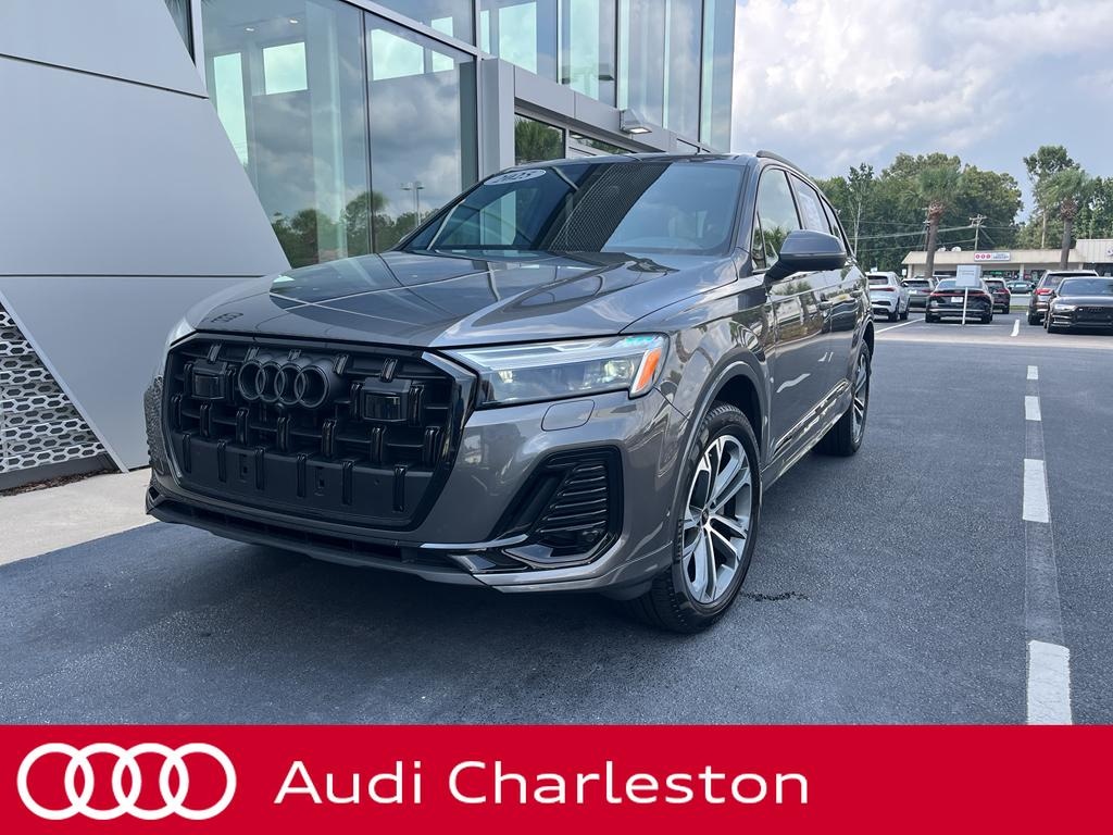 Used 2025 Audi Q7 45 Premium SUV