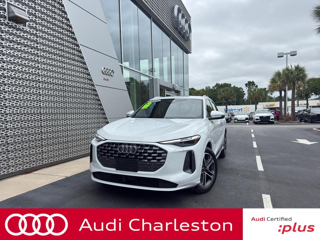 2025 Audi Q5 40 Prestige's photo