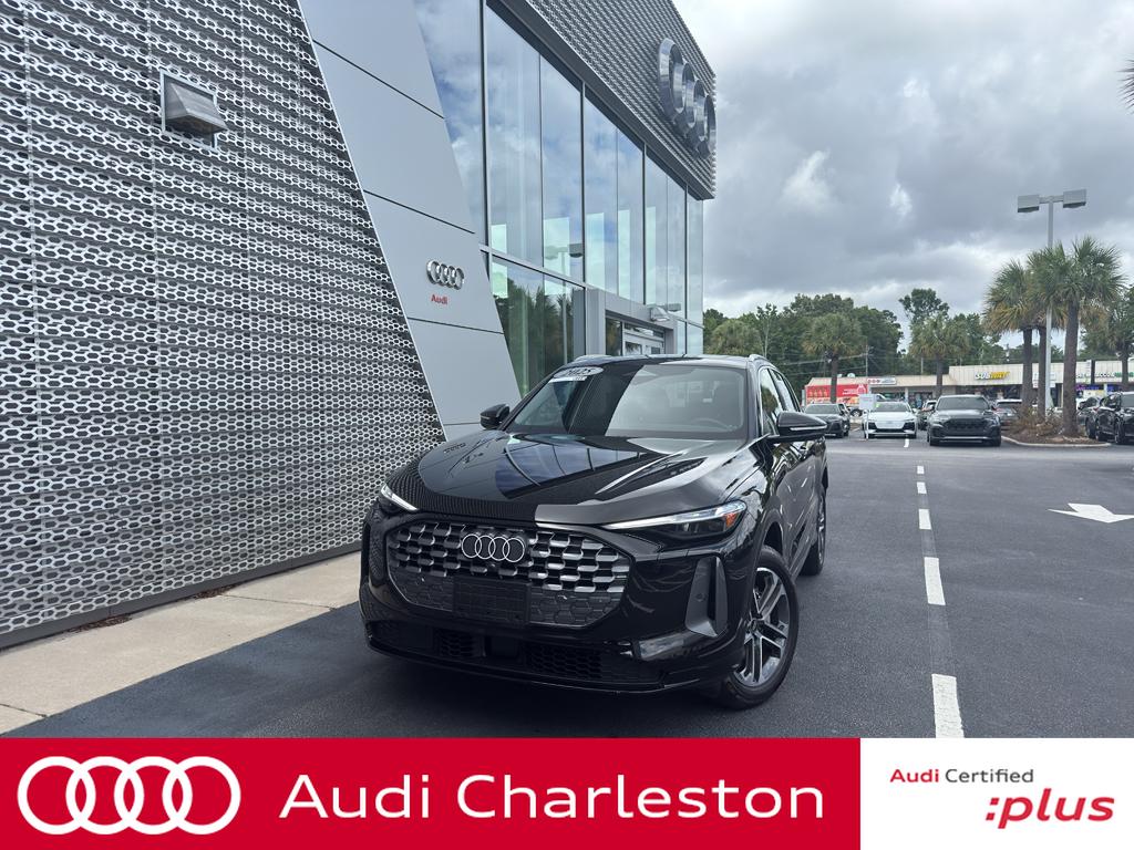 2025 Audi Q5 40 Premium Plus's photo