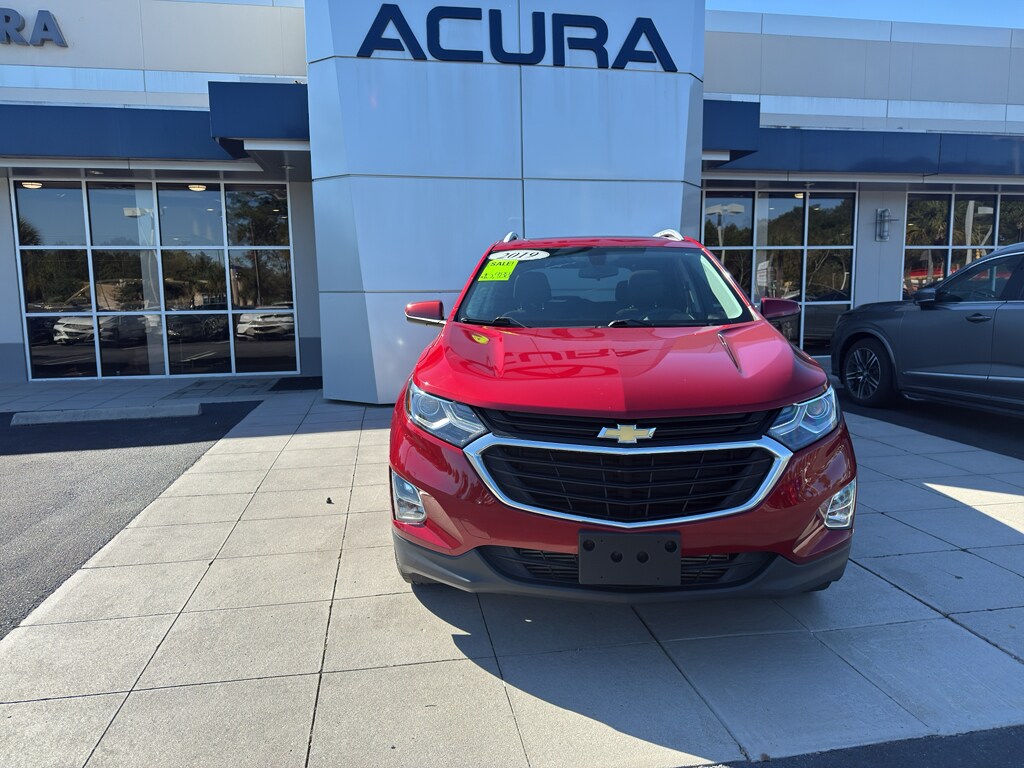 2019 Chevrolet Equinox photo 2