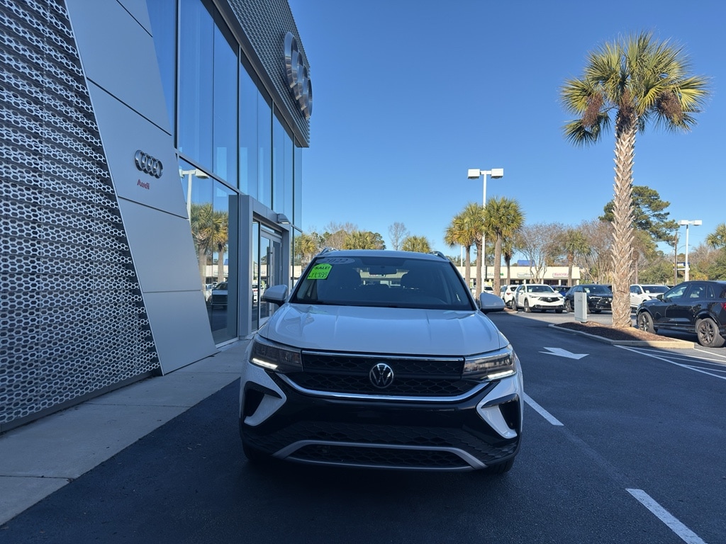 Used 2022 Volkswagen Taos SE with VIN 3VVTX7B22NM026640 for sale in Orangeburg, SC