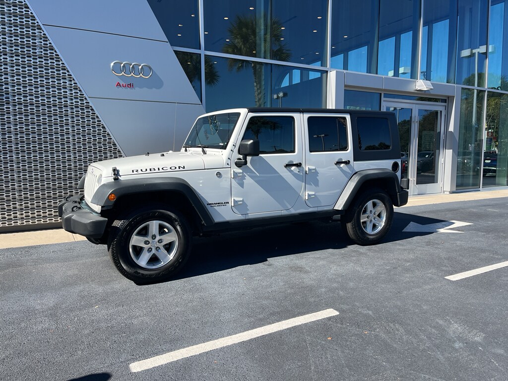 Used 2010 Jeep Wrangler Unlimited Rubicon SUV