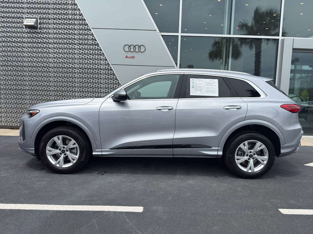 Certified 2025 Audi Q5 2.0T Premium SUV