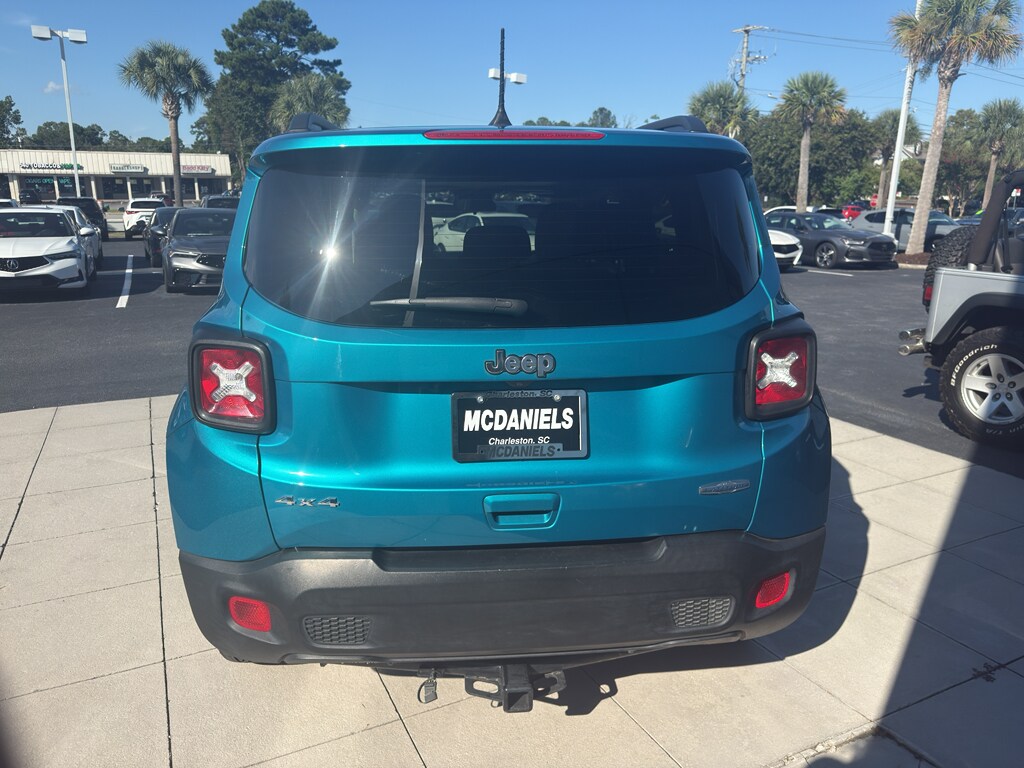 2021 Jeep Renegade Latitude photo 3