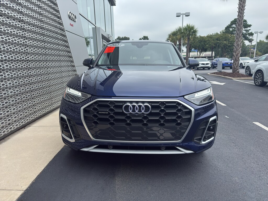 2025 Audi Q5 45 S line Premium photo 2