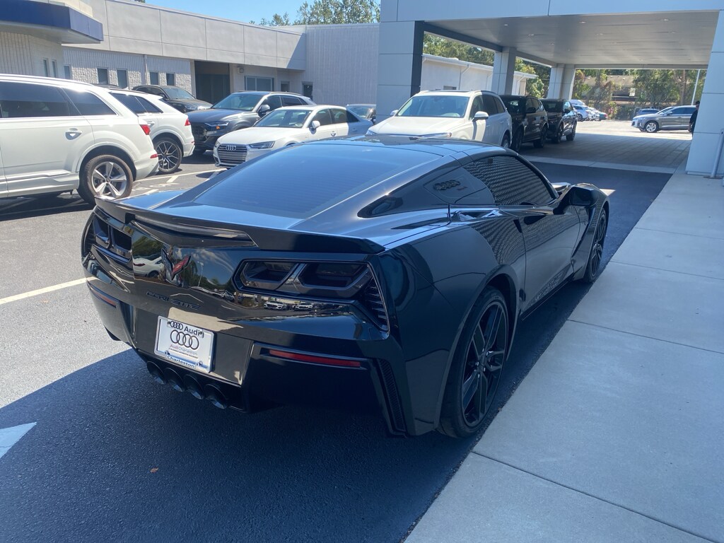 2017 Chevrolet Corvette Stingray Z51 1LT photo 3