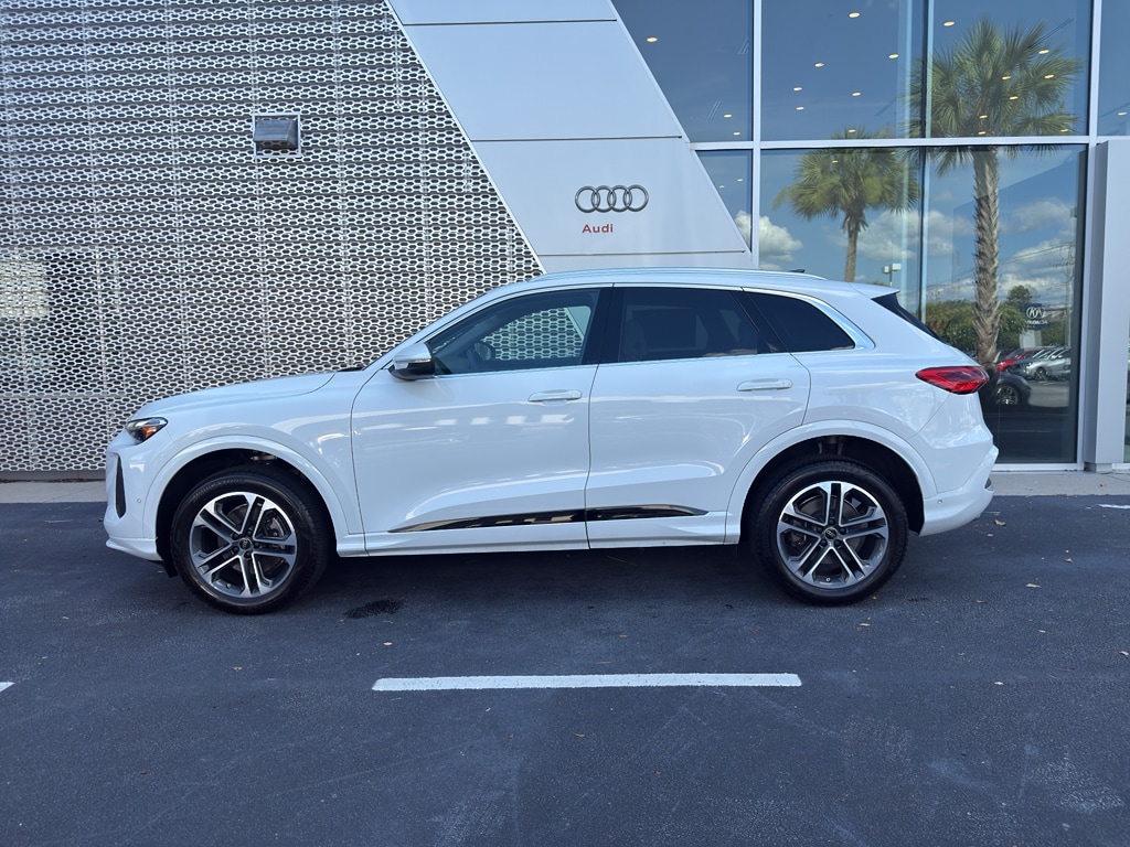 Certified 2025 Audi Q5 2.0T Premium SUV