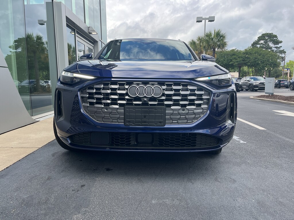 Certified 2025 Audi Q5 2.0T Premium SUV