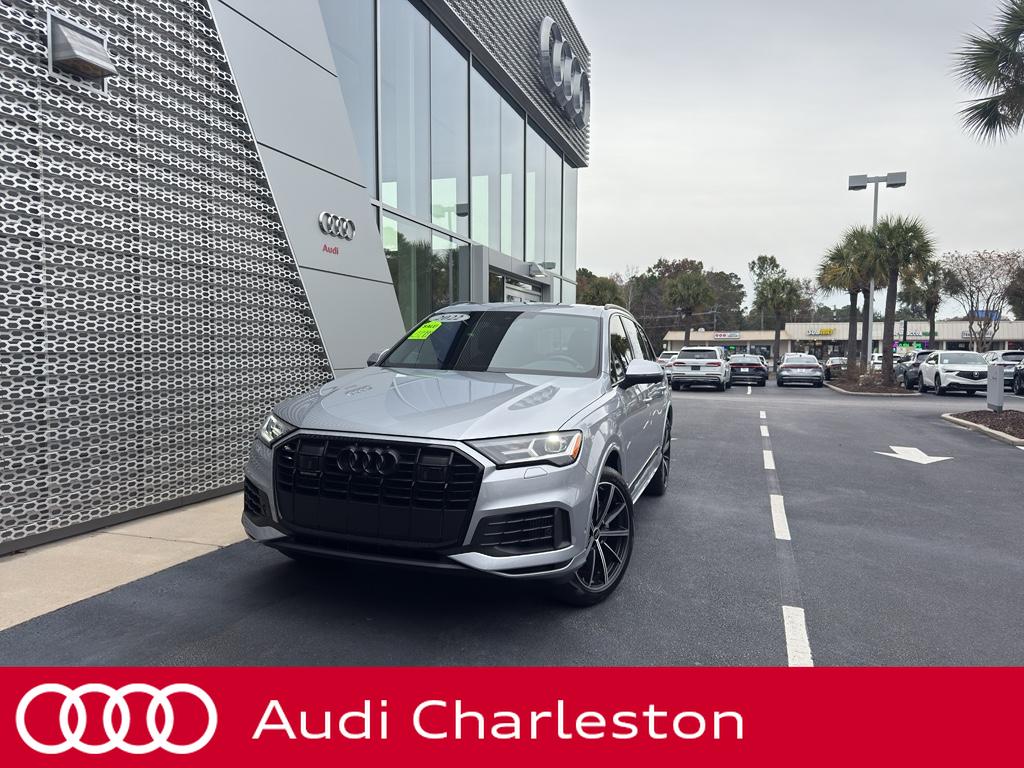 2022 Audi Q7 Premium Plus's photo