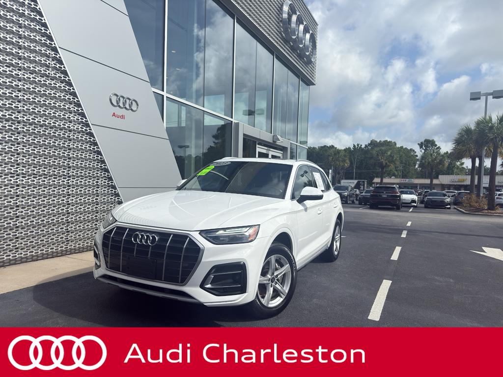 2023 Audi Q5 40 Premium's photo