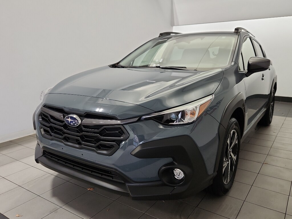 2024 Subaru Crosstrek Premium photo 2