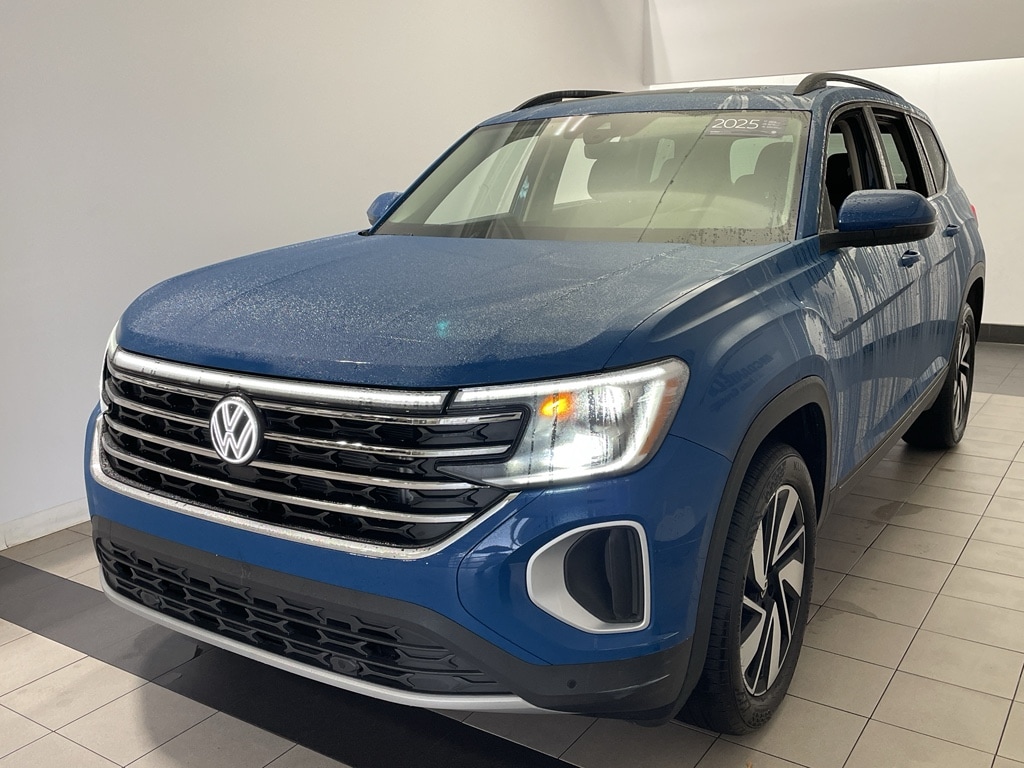 Certified 2025 Volkswagen Atlas 2.0T SE w/Technology SUV
