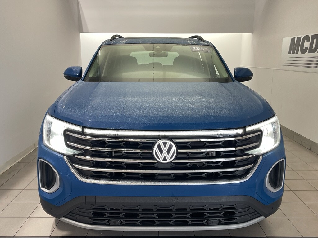 Certified 2025 Volkswagen Atlas 2.0T SE w/Technology SUV