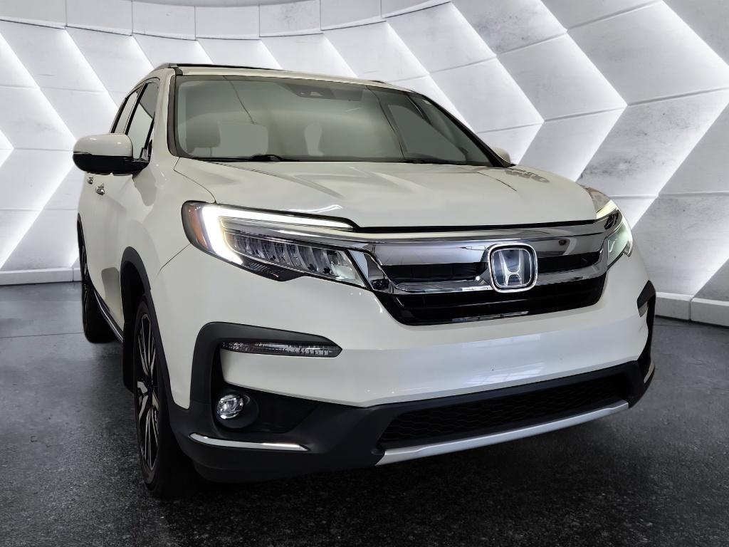 2019 Honda Pilot 4WD Elite's photo