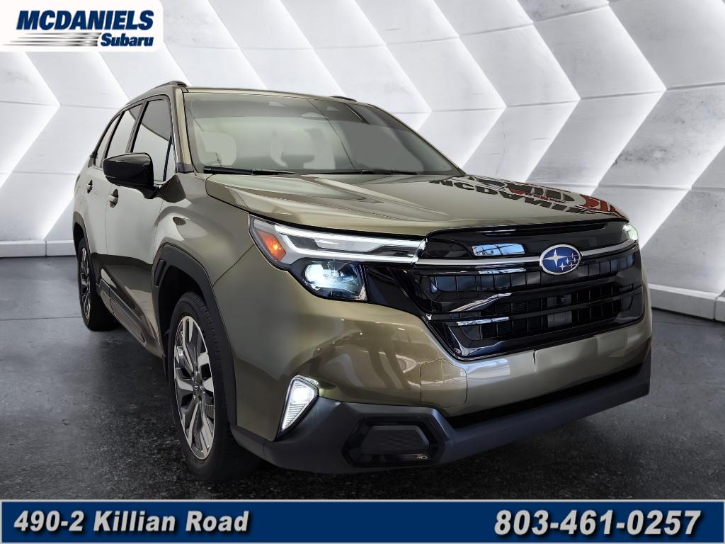 2025 Subaru Forester Touring's photo
