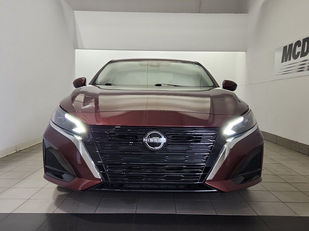 2024 Nissan Altima 2.5 SV photo 3