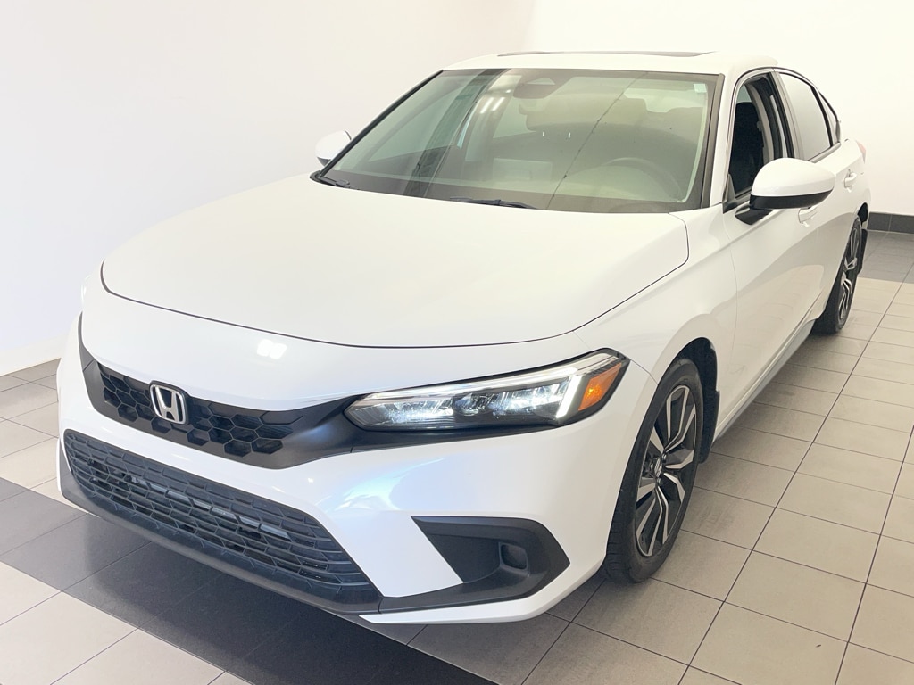 Used 2024 Honda Civic EX-L Hatchback