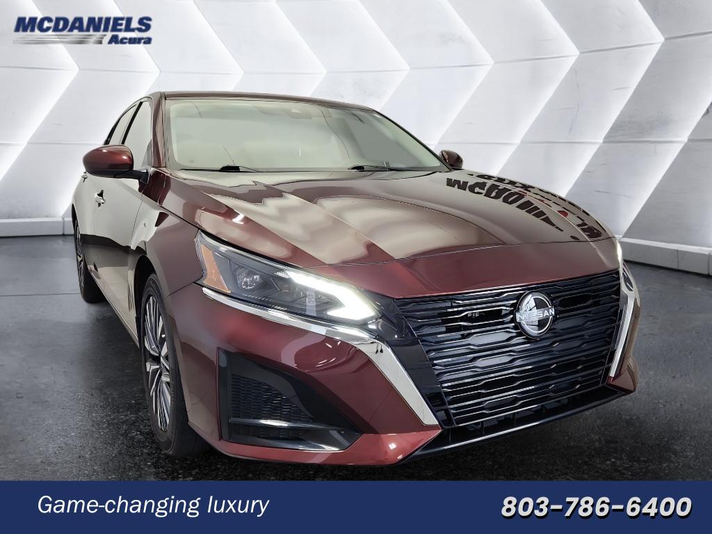 2024 Nissan Altima SV's photo