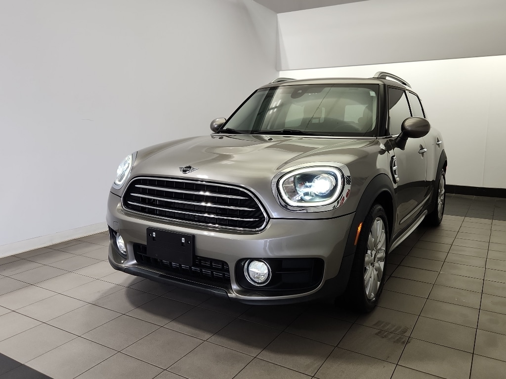 Used 2019 MINI Countryman Base with VIN WMZYS7C52K3F44758 for sale in Orangeburg, SC